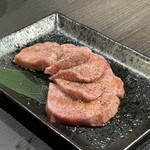 あか牛タレ焼肉 まるふく - 