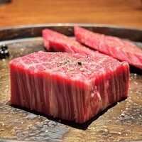 和牛とタン 焼肉 とみ 新橋本店 - 