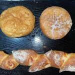 平安堂 - 匠カぱん 　あんドーナッツ 　ベーコンエビ