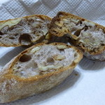 パンやきどころ RIKI - ミックスナッツ ￥240+税