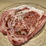 295366253 - 
