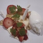 カーブドッチ - “ミルクそのモノ”のごとらってのアイス、いつ食べても美味