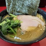 ラーメン 杉田家 千葉駅前店 - 