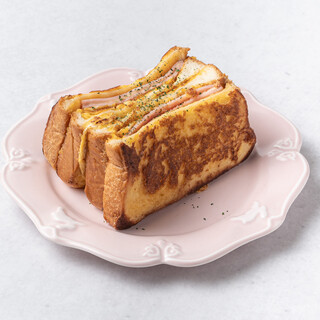 ３種類から選べるあったか「ホットサンド」