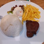 NossA - パレット(サニーレタスポテトサラダのせ,ポテトフライ,肉,ライス)