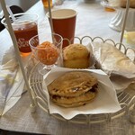 レ・カドゥ・サンセ - ミートパイをはじめラペなどなど、どれも美味しい(๑˃̵ᴗ˂̵)