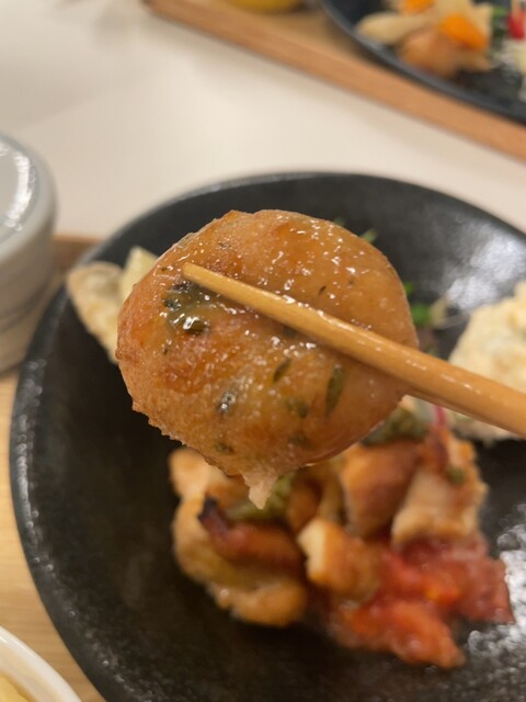 火と人食堂 - 千代県庁口/食堂 | 食べログ