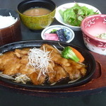 Washokudokoro Wakimizu - しらゆりポークの生姜焼き定食