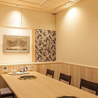 お座敷テーブル席（8名様×1卓）畳のお座敷で足元ゆったりご宴会