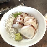 浜茶屋 やましょう - 鹿島産タコの刺身 ¥800