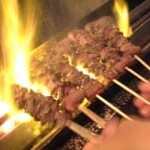 串焼 狄 - 炎との格闘で最高美味しさでお焼きします。