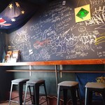 ダイニングバーガーキャプテンカンガルー - 