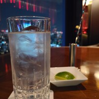 DINING & BAR TABLE 9 TOKYO - 