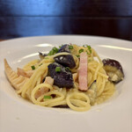 CLASSICAL PASTA - 竹の子と茄子とベーコンのペペロンチーノ