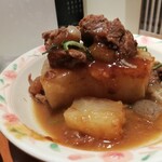 七津屋 大阪駅前第2ビル店 - 牛すじ大根