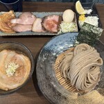 麺屋 みつば - 特製トッピング　500円　　汁並つけ麺（並）　1250円