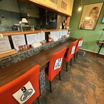 麺屋 みつば - カウンター席