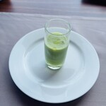 アーティスト カフェ - 緑のガスパチョ