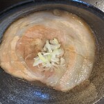 麺屋 みつば - 柔らかくて味が染みたチャーシュー