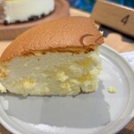 りくろーおじさんの店 彩都の森店 - 