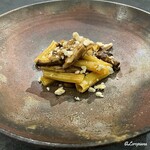 カーサ・デル・チーボ - シャモロックとポルチーニセッキのラグーとマッケローニ