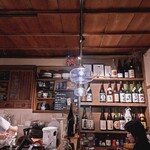 新奈 - 店内様子