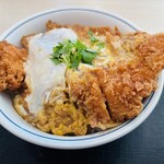 かつや - 料理写真:「カツ丼(竹)120gロース」760円(税込836円)
