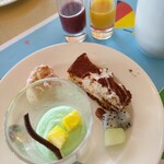 ダブルツリーbyヒルトン那覇首里城 - 