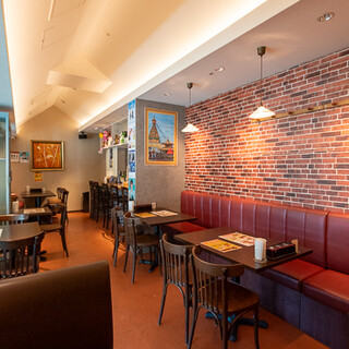 駅チカ好立地☆異国情緒あふれる空間はどんなシーンにも◎