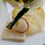 ベルテンポ - 春野菜といかのアリオリサラダ