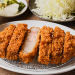 ひるとんヨルホル 安本  - 特上厚切りロースかつ定食