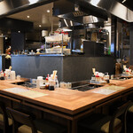 ひるとんヨルホル 安本  - カウンター