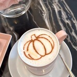 Cafe Madeleine at Four Seasons Hotel Bangkok  - 