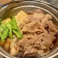焼肉・しゃぶしゃぶ たちばな ヒルトンプラザイースト店 - すき焼きランチ1300円