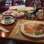 Shangri-La Hotel - 朝食です