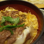 Kagono ya - かごの屋 北野白梅町店のお昼の麺道楽、牛柳川風丼に極上七味をかけました（14.08）