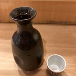 鳥久 - 菊政宗ぬる燗2合さんでーす。