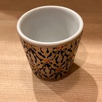 鳥久 - お猪口選ばせて戴きましたょ〜。