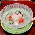 ななにん - ヨーグルトアイス ゴールデンキューイとブルーベリーのジュレ