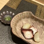 あま木 - 日間賀島のたこと新じゃが、海苔塩で
