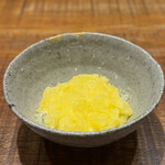 傳 - ジンと晩柑のミルクババロア