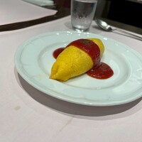 厳選洋食さくらい - オムライス(トマトソース)