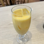 インド料理 DILLI PALACE - マンゴーラッシー