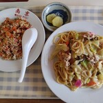 南京 - 料理写真:皿うどん(太麺)＋やきめし@1,000