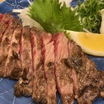 海鮮料理と酒 いくひさ - 本マグロ頬肉の藁焼き◎