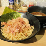 らぁ麺や すず - つけ麺（大盛）1,280円、