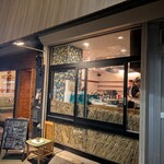 刻刻刻刻坐 - カフェにしか見えない外観