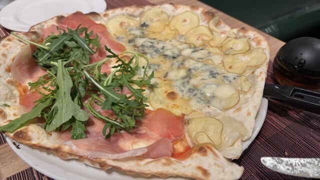 PIZZERIA MATSUHISA photo 4