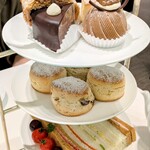 フォートナム・アンド・メイソン・ティーショップ - アフタヌーンティー2人前