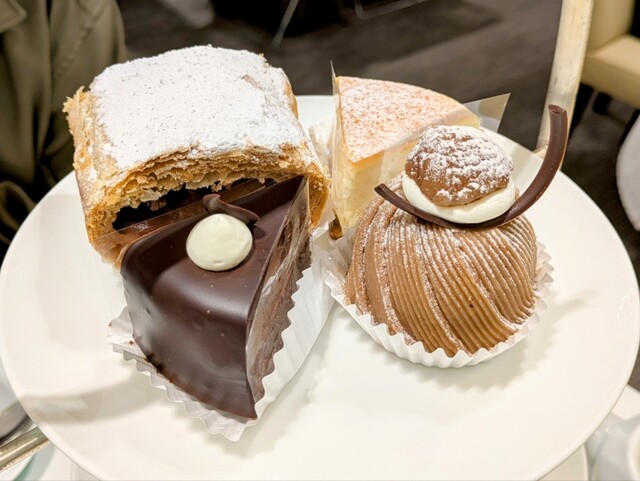 Fortnum and Mason Tea Shop Nihonbashi Mitsukoshimise Ten Fortnum and Mason Tea Shop Nihonbashi Mitsukoshimise Ten